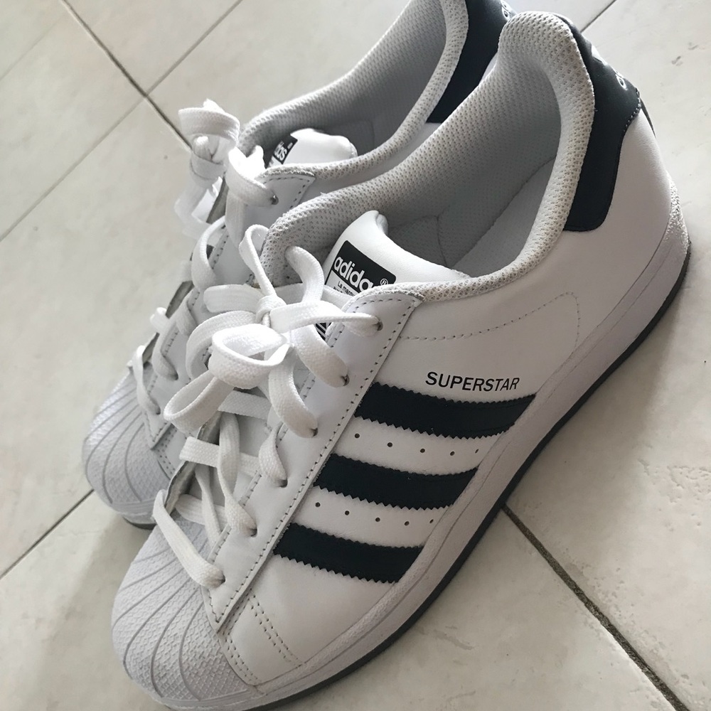 Adidas superstar